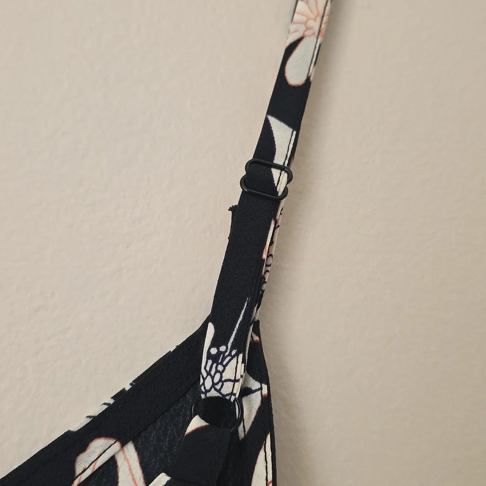 Sanctuary Black and Cream Floral Camisole - Picture 6 of 7